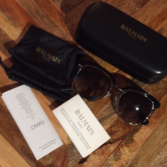 Balmain Accessories - Balmain sunglasses